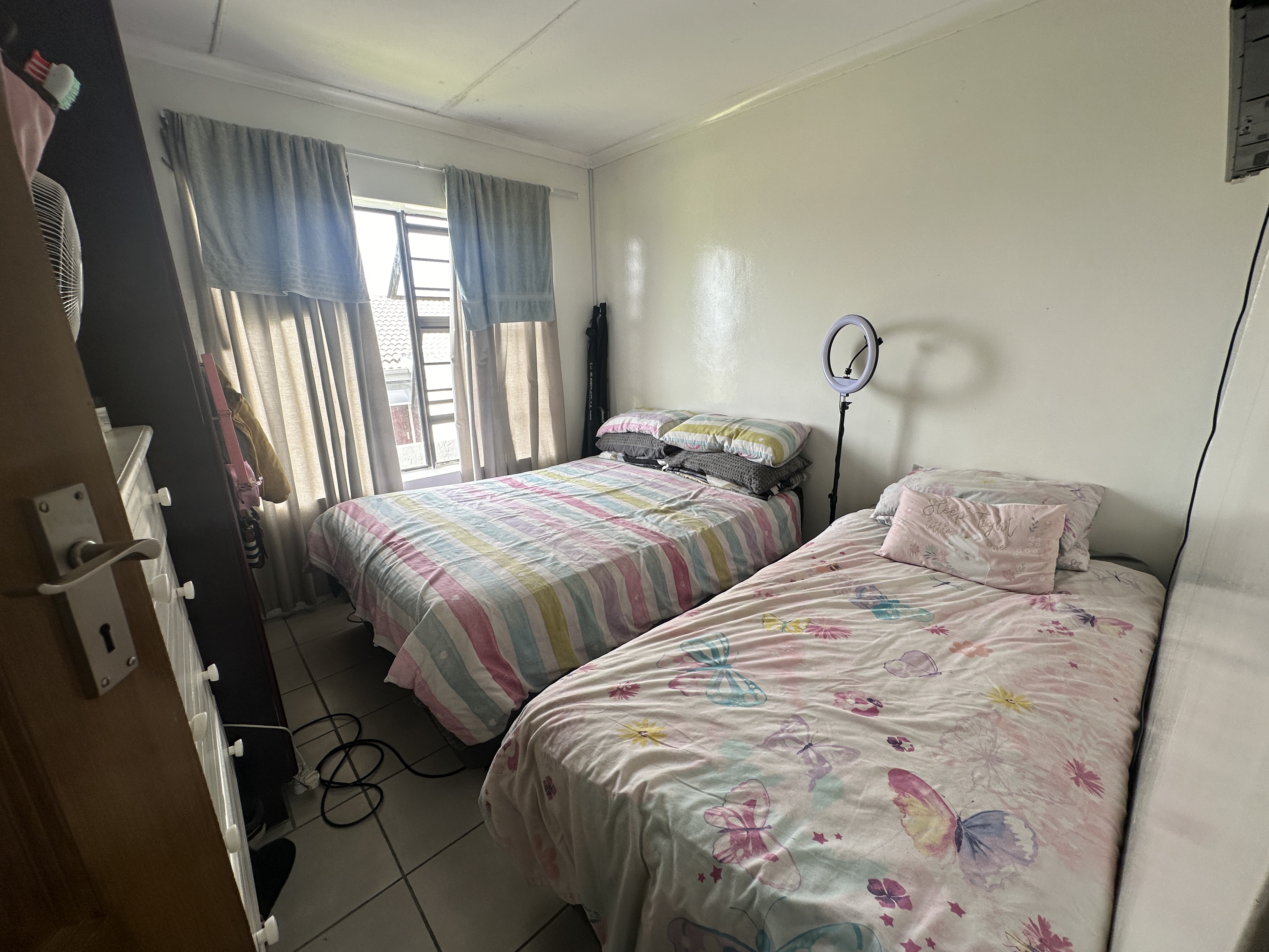 4 Bedroom Property for Sale in Seemeeu Park Western Cape